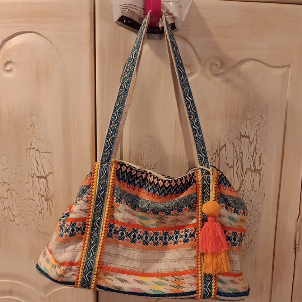 Colorful Patterned Shoulder Bag